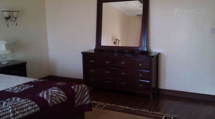 Rebero Holiday Inn