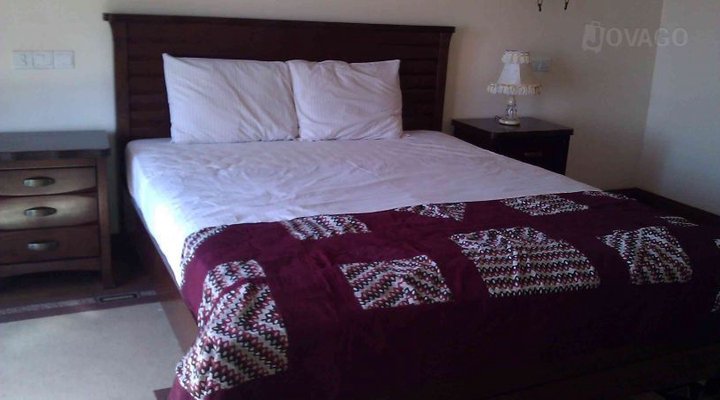 Rebero Holiday Inn