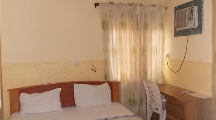 Morforsis Guest House
