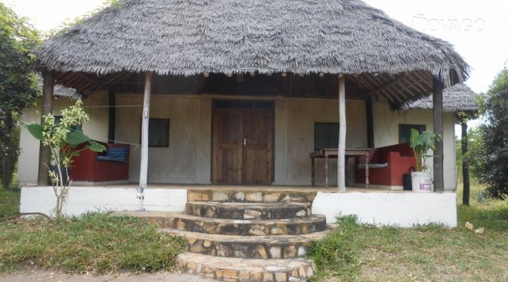 Ushongo Beach Cottage