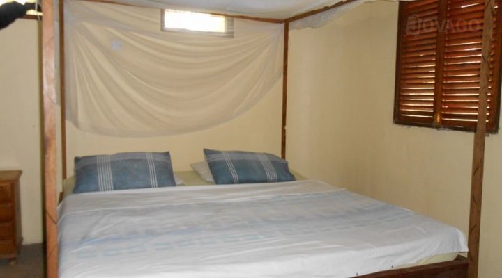 Ushongo Beach Cottage