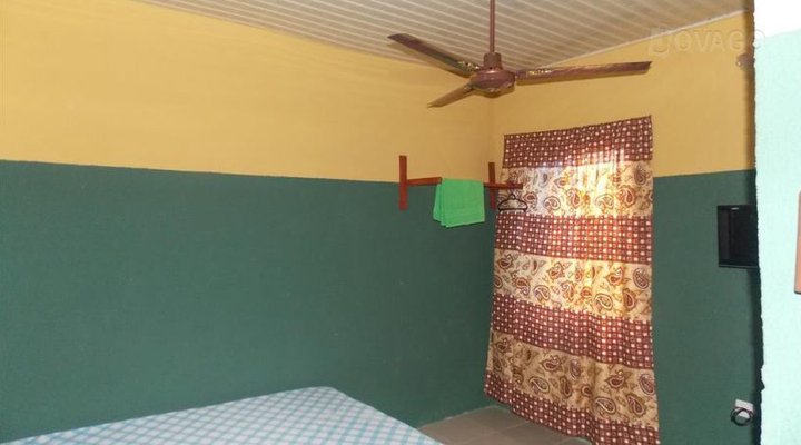 Road River Guest House