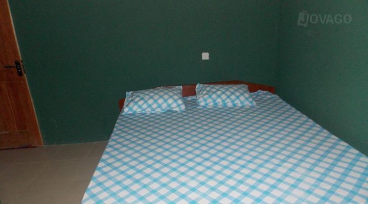 Road River Guest House