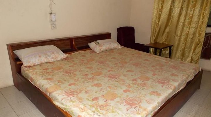 Alliance West African Hotel