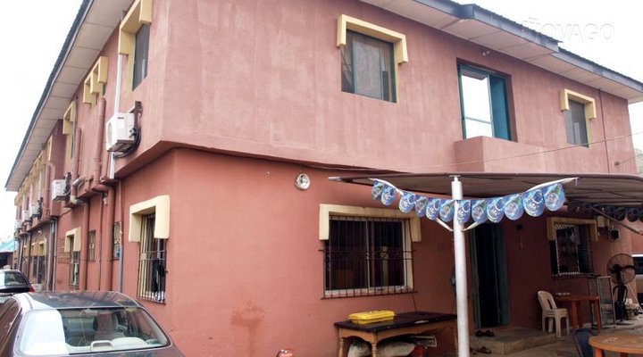 De Love Guest House