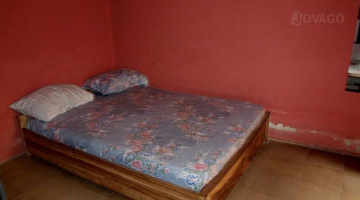 De Love Guest House