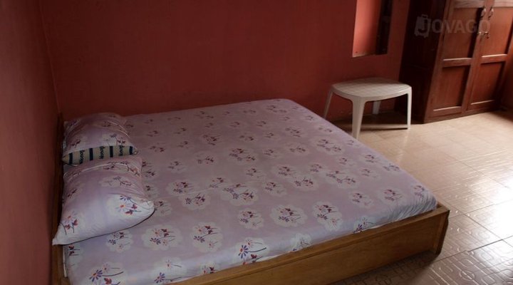De Love Guest House