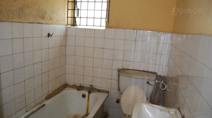 Eleshin Dudu Hotel And Suites