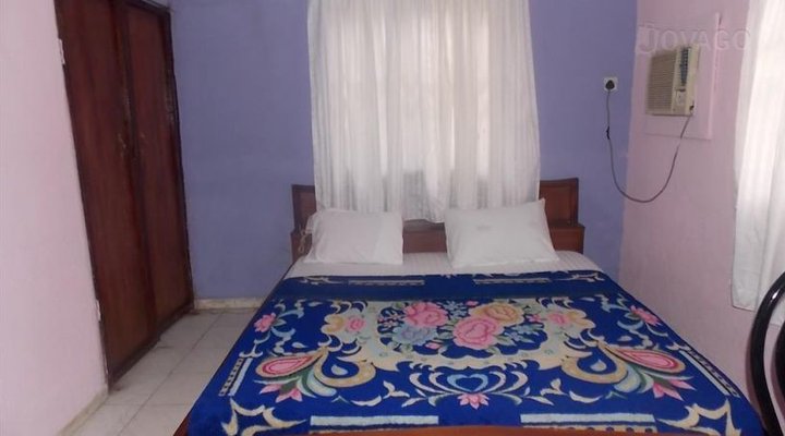 Grand Island Guest House