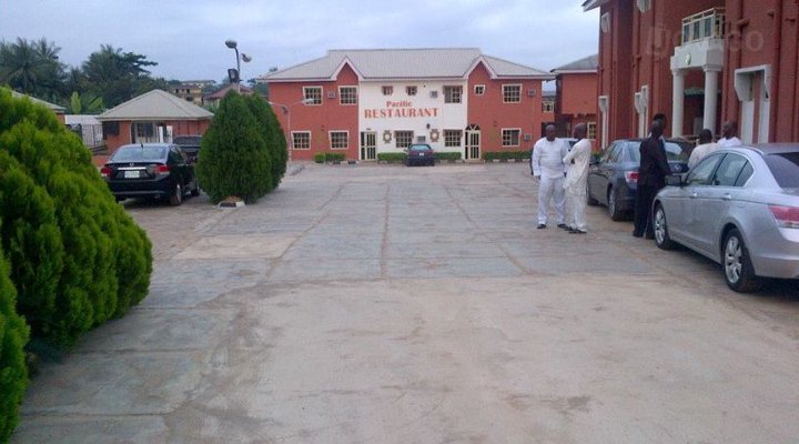 Limelite Hotel and Suites