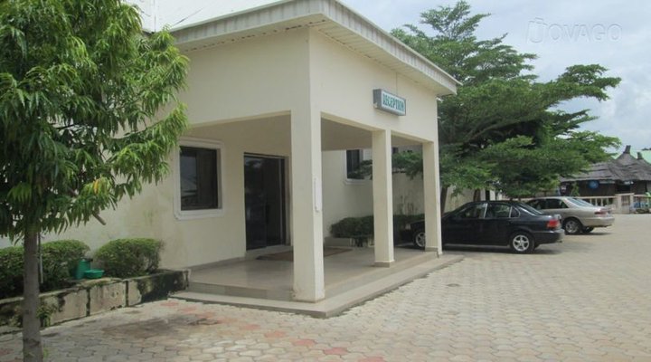 Villa Garden and Hotel