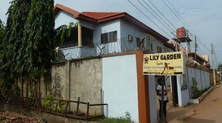 Lily Garden Hotel