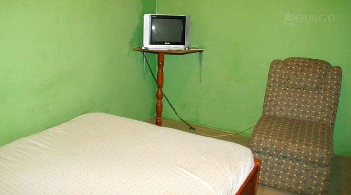 Ever White Guest Inn