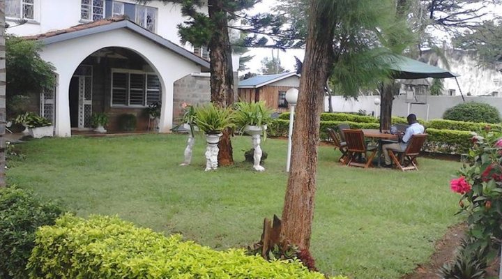 Janoh Guest House