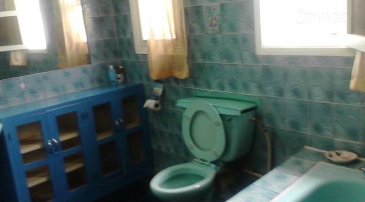 Janoh Guest House