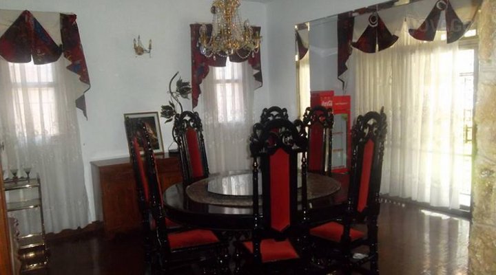 Janoh Guest House
