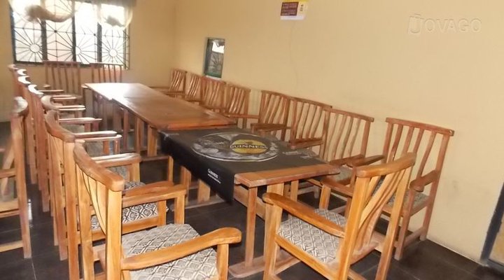 Grace De Sholly Hotel