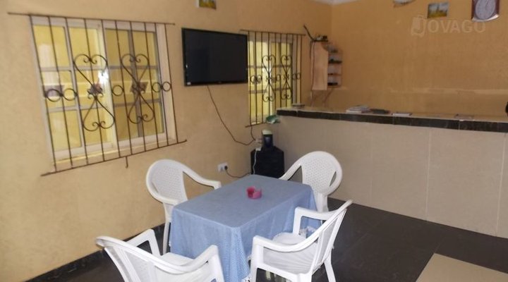Remmy-Tee Comfort Guest House