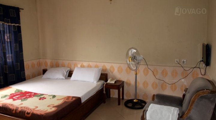 Sheerazeez International Hotel