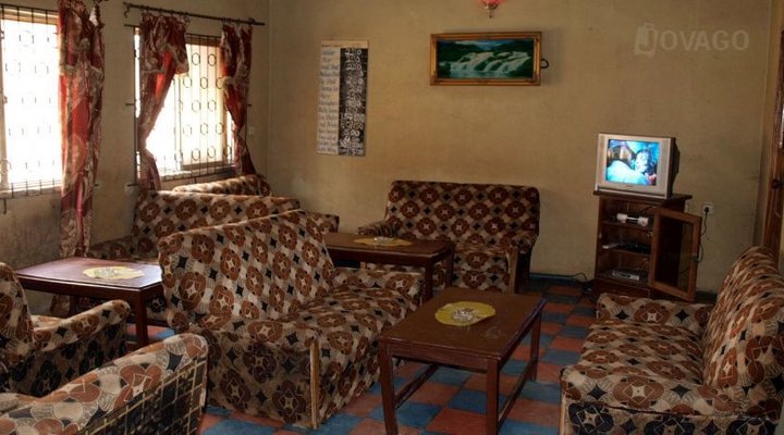 Sheerazeez International Hotel