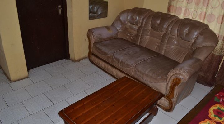 Royal Garden Hotel, Onitsha