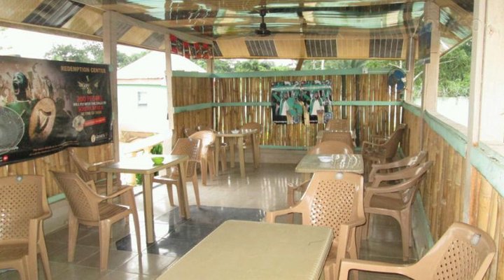 Okuni Royal Guest House
