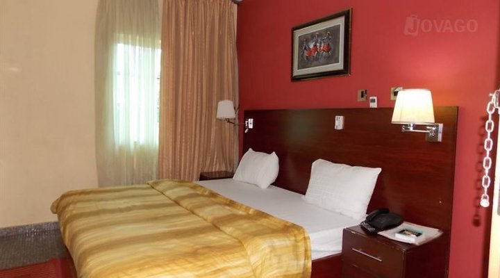 Eden Crest by Cirios Hotels