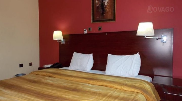 Eden Crest by Cirios Hotels
