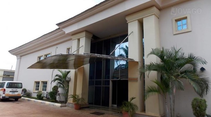 Eden Crest by Cirios Hotels