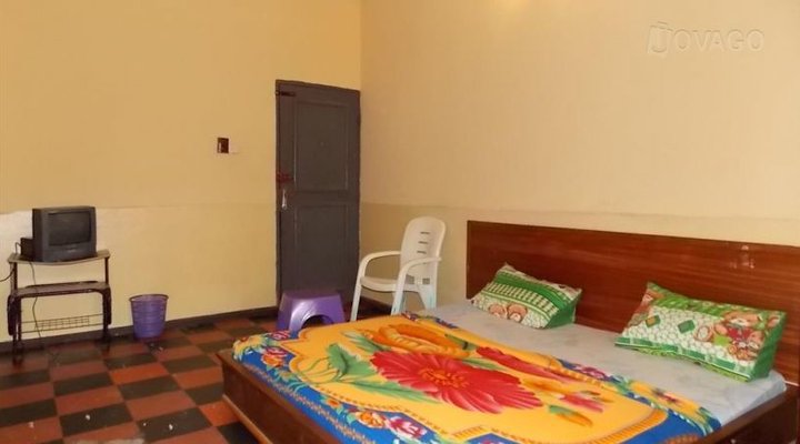 Macdons Guest House