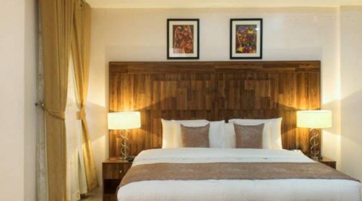 Qualibest Grand Hotel