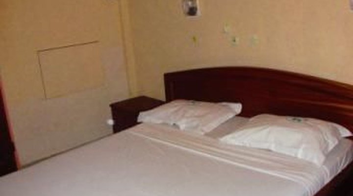 Touristic Deido Palace