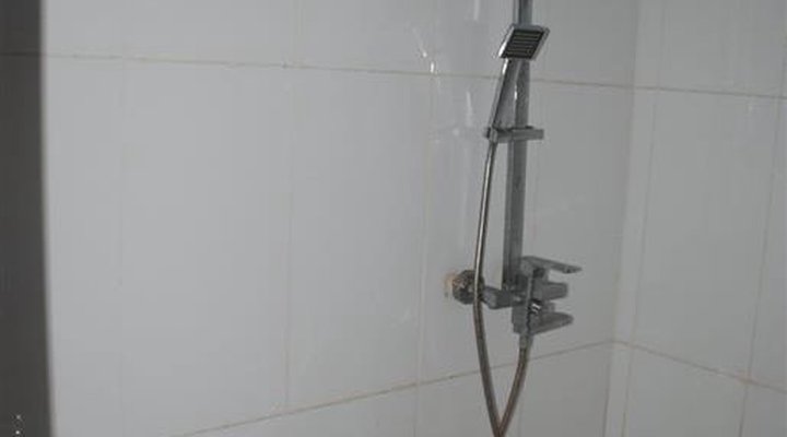 Emerald Suites