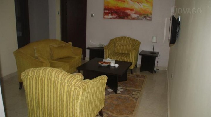 Emerald Suites