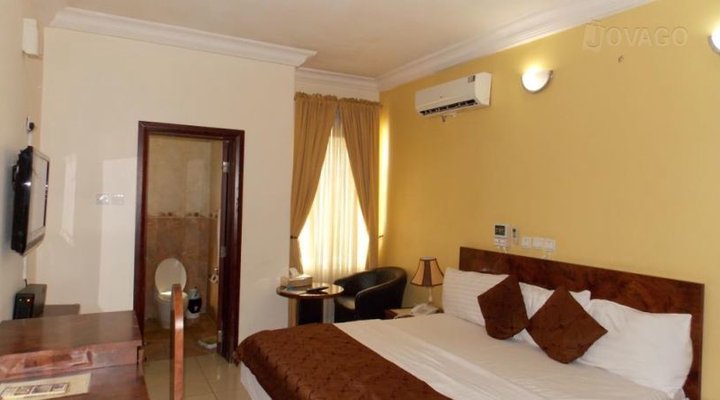 Madugu Hotels and Luxury Apartments LTD