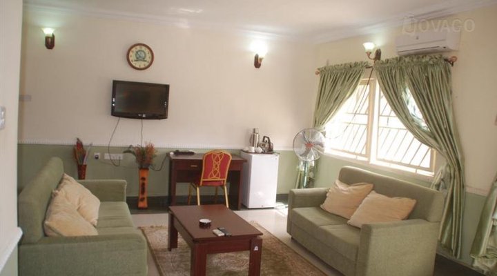 Naerls Suites And Conference Centre