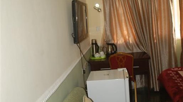 Naerls Suites And Conference Centre