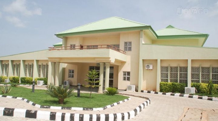 Naerls Suites And Conference Centre
