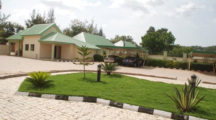 Naerls Suites And Conference Centre