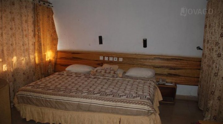 Kongo Conference Hotel