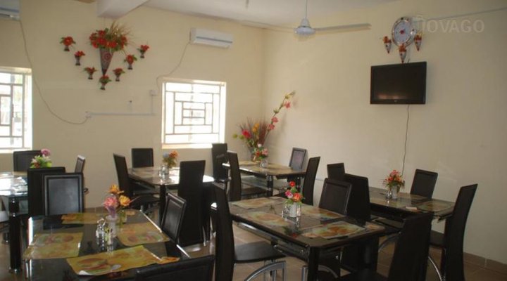 Nubapoly Guest Inn