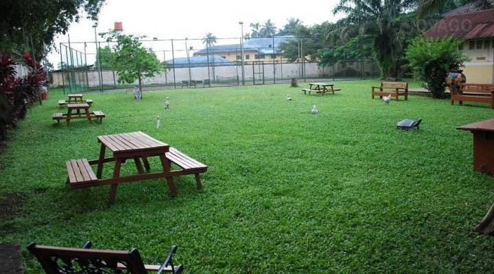 Hampshire Hotel And Resort