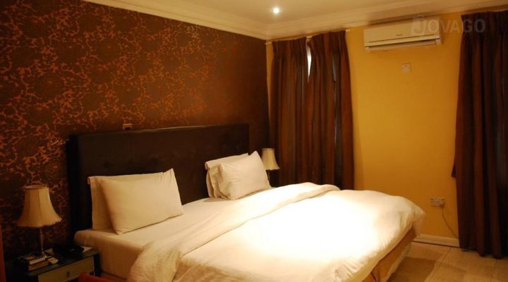 Hampshire Hotel And Resort