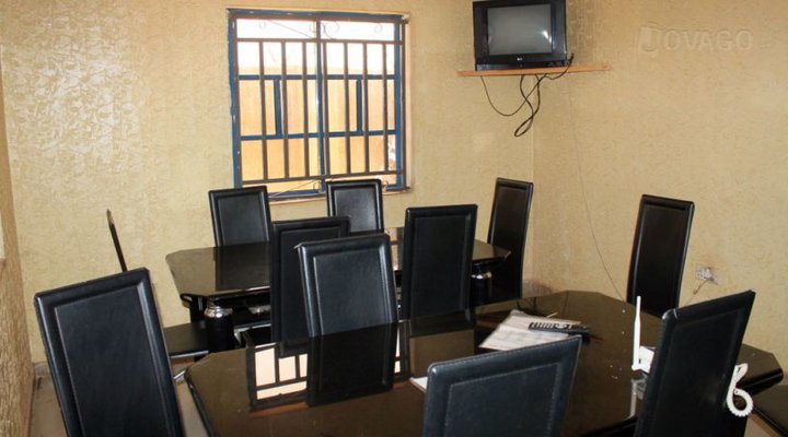 Sanasi Guest Inn