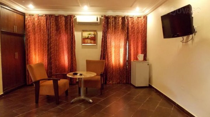 Silver Stone Hotel