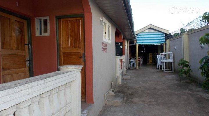 Hero Suite Guest House