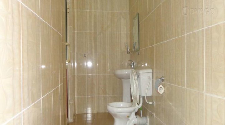 Maingate Hotel & Suites