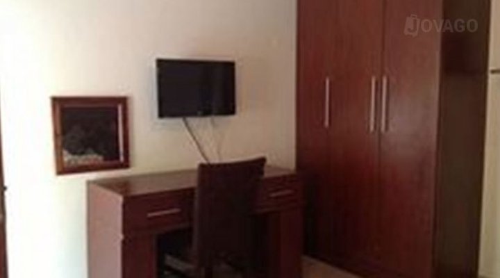 Guest Paradise Lodge