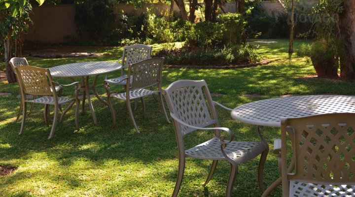 Guest Paradise Lodge