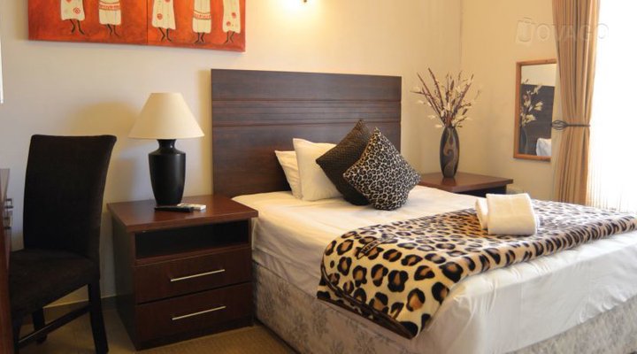 Guest Paradise Lodge